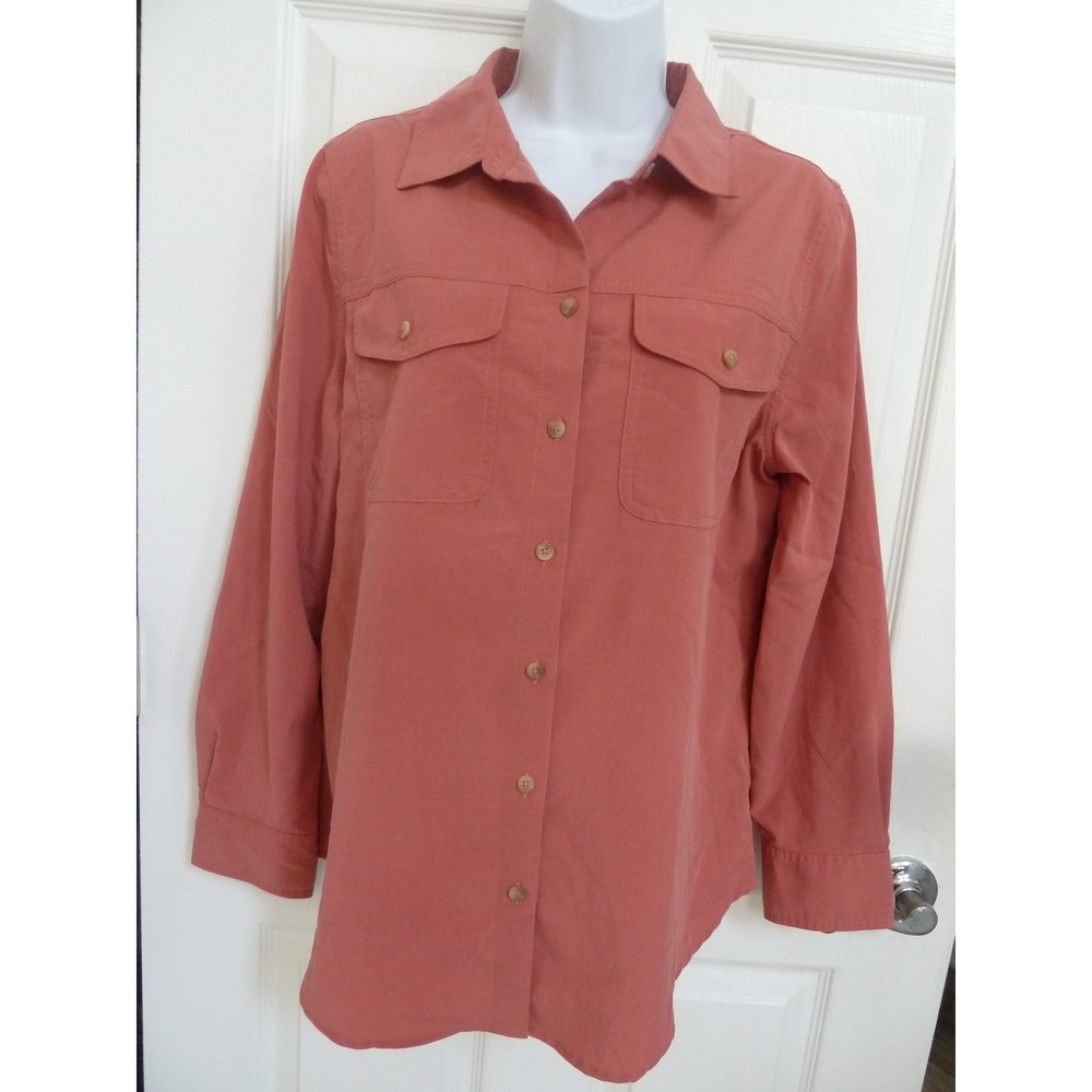 Chico's Size 1 Medium 8/10 Dusty Rose Front Pocket Blouse Pink Long Sleeve Top